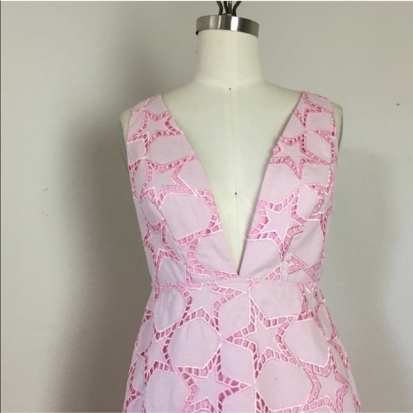 TALULAH STAR EMBROIDERED SHEATH TIE BACK DRESS @722 - Picture 5 of 8